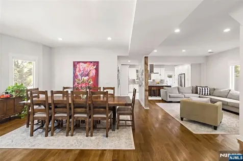 19-21 78th North Bergen NJ 07047
