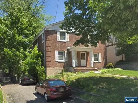 121 Longview Leonia NJ 07024