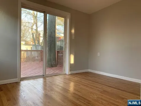 121 Longview Leonia NJ 07024