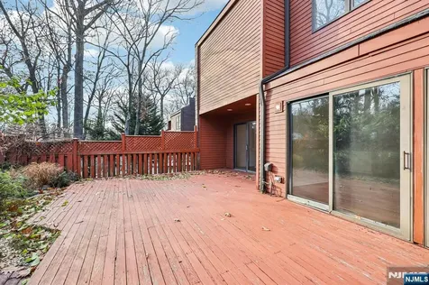 6 Old Quarry Road Englewood NJ 07631