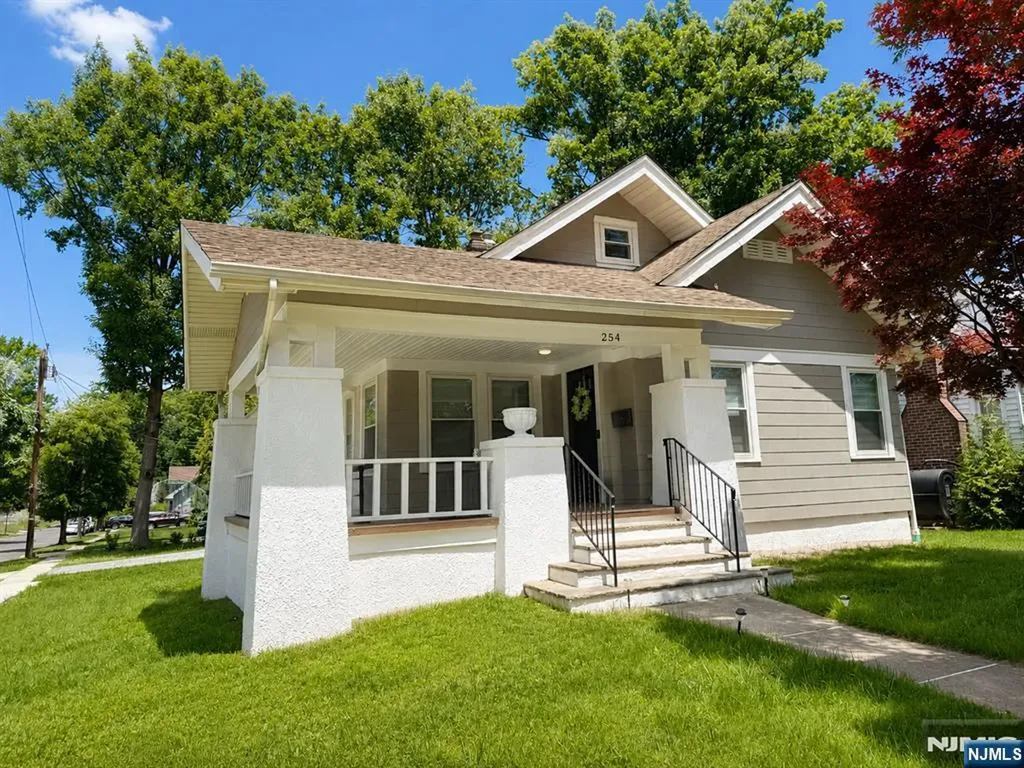 254 Midland Avenue River Edge NJ 07661