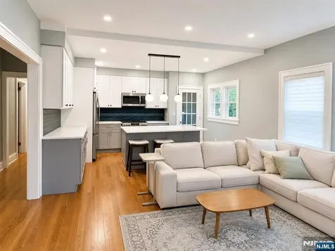 254 Midland Avenue River Edge NJ 07661