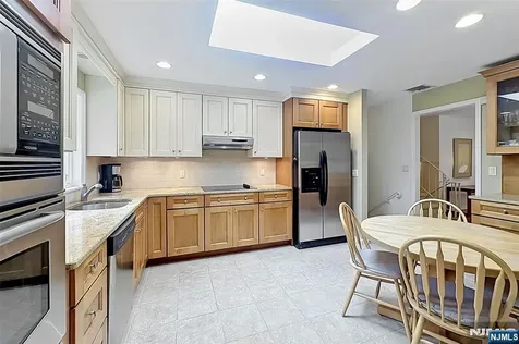 7 Southwood Drive Par-troy Hills Twp. NJ 07950