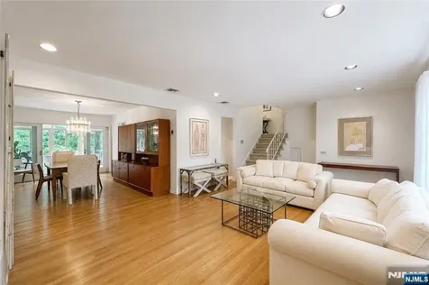 7 Southwood Drive Par-troy Hills Twp. NJ 07950