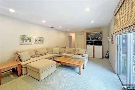 7 Southwood Drive Par-troy Hills Twp. NJ 07950