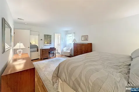 7 Southwood Drive Par-troy Hills Twp. NJ 07950