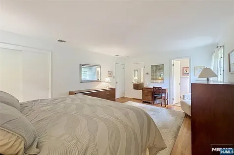 7 Southwood Drive Par-troy Hills Twp. NJ 07950