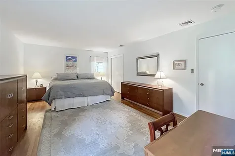 7 Southwood Drive Par-troy Hills Twp. NJ 07950