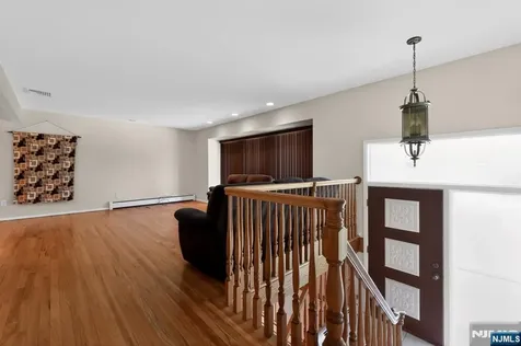 228 Shaw Place Park Ridge NJ 07656