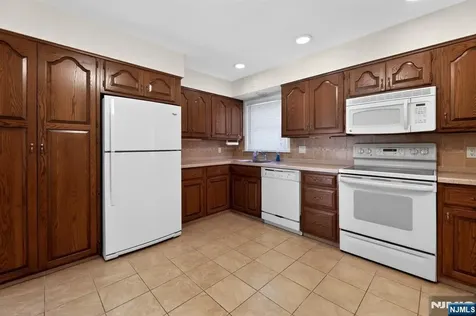 228 Shaw Place Park Ridge NJ 07656