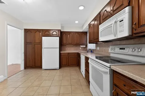 228 Shaw Place Park Ridge NJ 07656