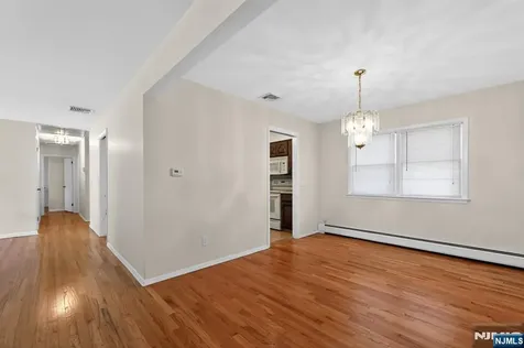 228 Shaw Place Park Ridge NJ 07656