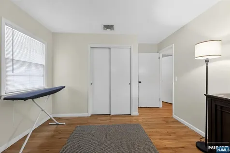 228 Shaw Place Park Ridge NJ 07656