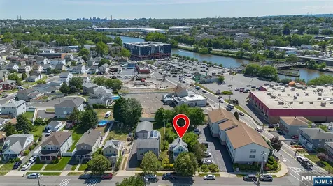 112 Page Avenue Lyndhurst NJ 07071