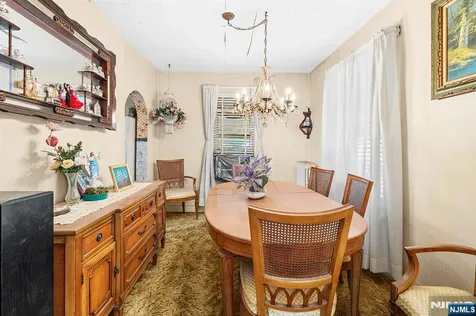 112 Page Avenue Lyndhurst NJ 07071