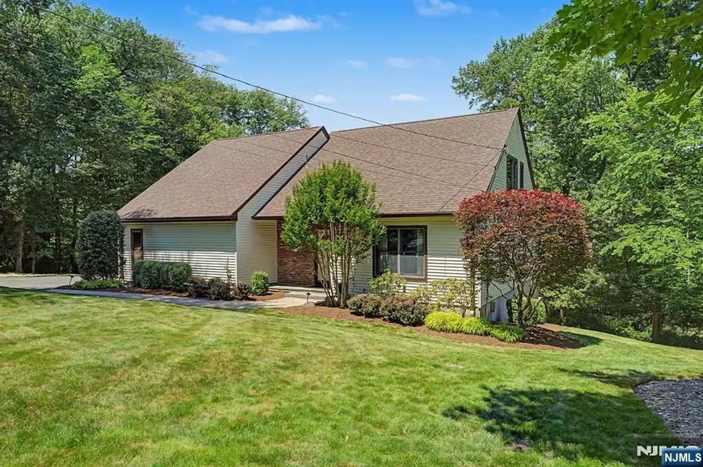 829 Ramapo Valley Road Oakland NJ 07436