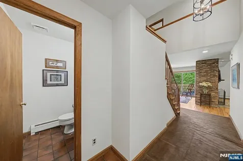 829 Ramapo Valley Road Oakland NJ 07436