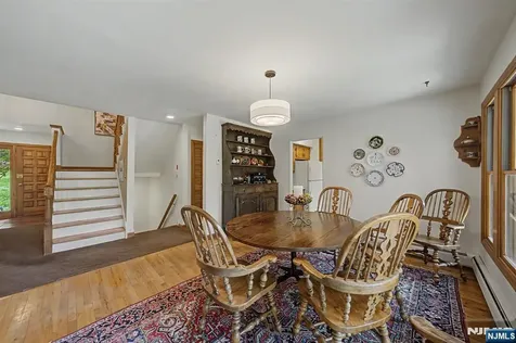 829 Ramapo Valley Road Oakland NJ 07436