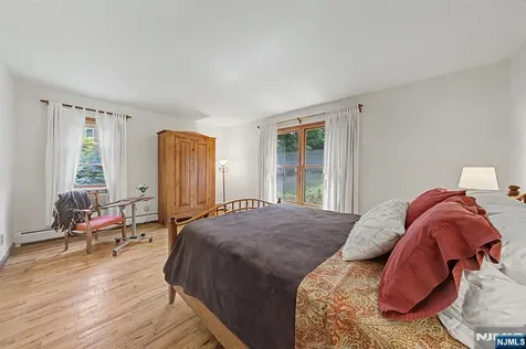 829 Ramapo Valley Road Oakland NJ 07436