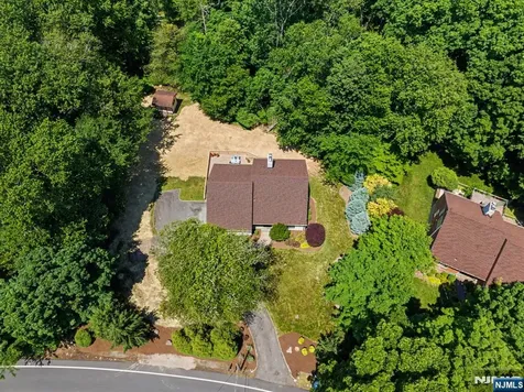 829 Ramapo Valley Road Oakland NJ 07436