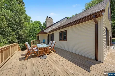 829 Ramapo Valley Road Oakland NJ 07436