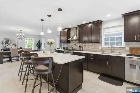 913 High Mountain Road North Haledon NJ 07508
