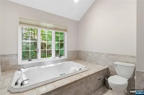 913 High Mountain Road North Haledon NJ 07508