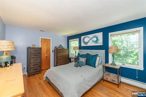 4 Hover Drive Mount Arlington Boro NJ 07856