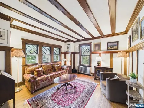 41 Randolph Place Ridgewood NJ 07450