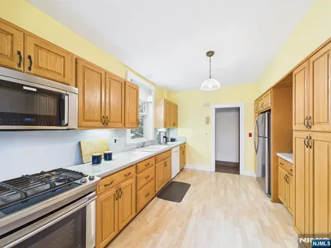 41 Randolph Place Ridgewood NJ 07450