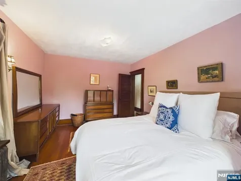41 Randolph Place Ridgewood NJ 07450