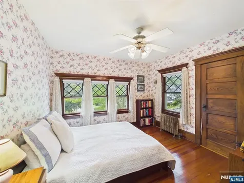 41 Randolph Place Ridgewood NJ 07450