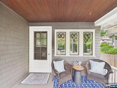 41 Randolph Place Ridgewood NJ 07450