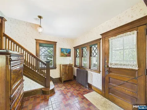 41 Randolph Place Ridgewood NJ 07450