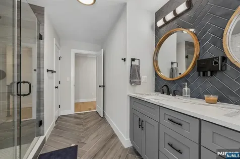676 Ridgewood Avenue Oradell NJ 07649