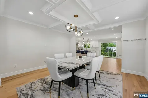 676 Ridgewood Avenue Oradell NJ 07649