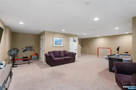 169 Vista Terrace Pompton Lakes NJ 07442
