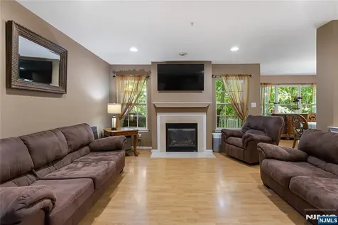 169 Vista Terrace Pompton Lakes NJ 07442