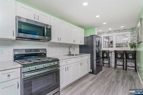 389 Madeline Avenue Garfield NJ 07026