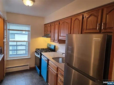 1624 Valley Street Fort Lee NJ 07024