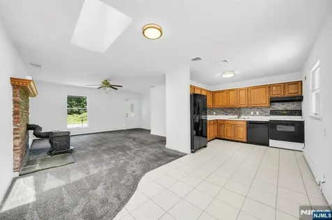 3 Midland Road Montville Township NJ 07045