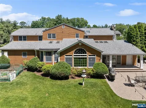47 Blueberry Drive Woodcliff Lake NJ 07677
