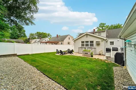 13 Crane Terrace Verona NJ 07044