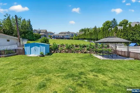 12 Stony Hill Road Clifton NJ 07013