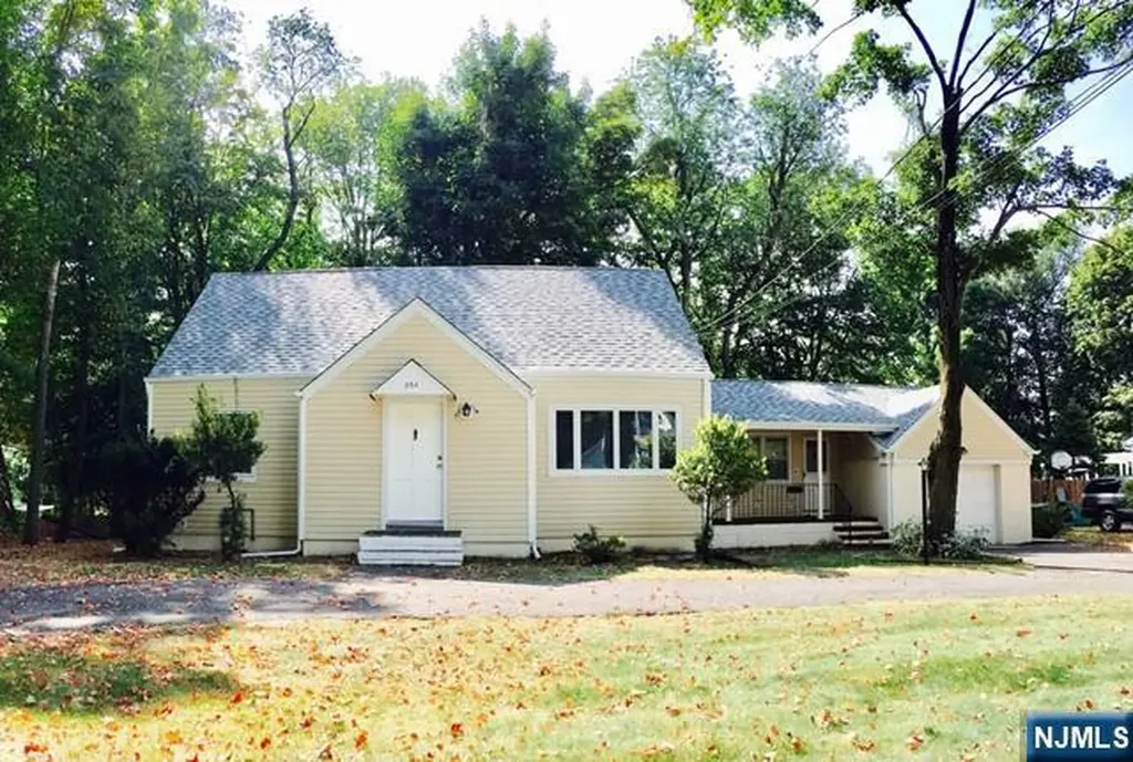 846 E Glen Avenue Ridgewood NJ 07450