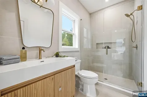 35 Sycamore Avenue Livingston NJ 07039