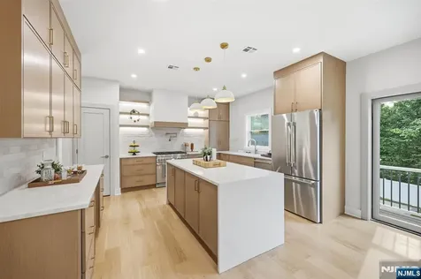35 Sycamore Avenue Livingston NJ 07039
