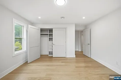 35 Sycamore Avenue Livingston NJ 07039