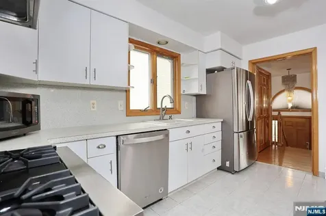 140 Prospect Street Hasbrouck Heights NJ 07604