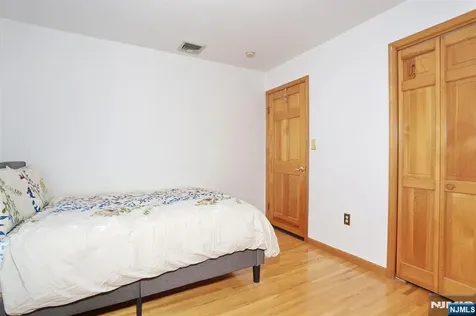 140 Prospect Street Hasbrouck Heights NJ 07604